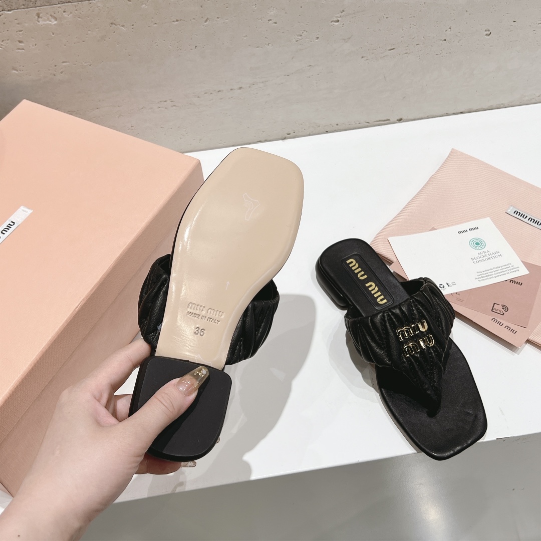 Miumiu 2025ss Slides(EU35-41)