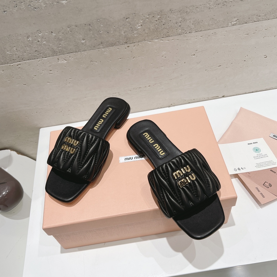 Miumiu 2025ss Slides(EU35-41)