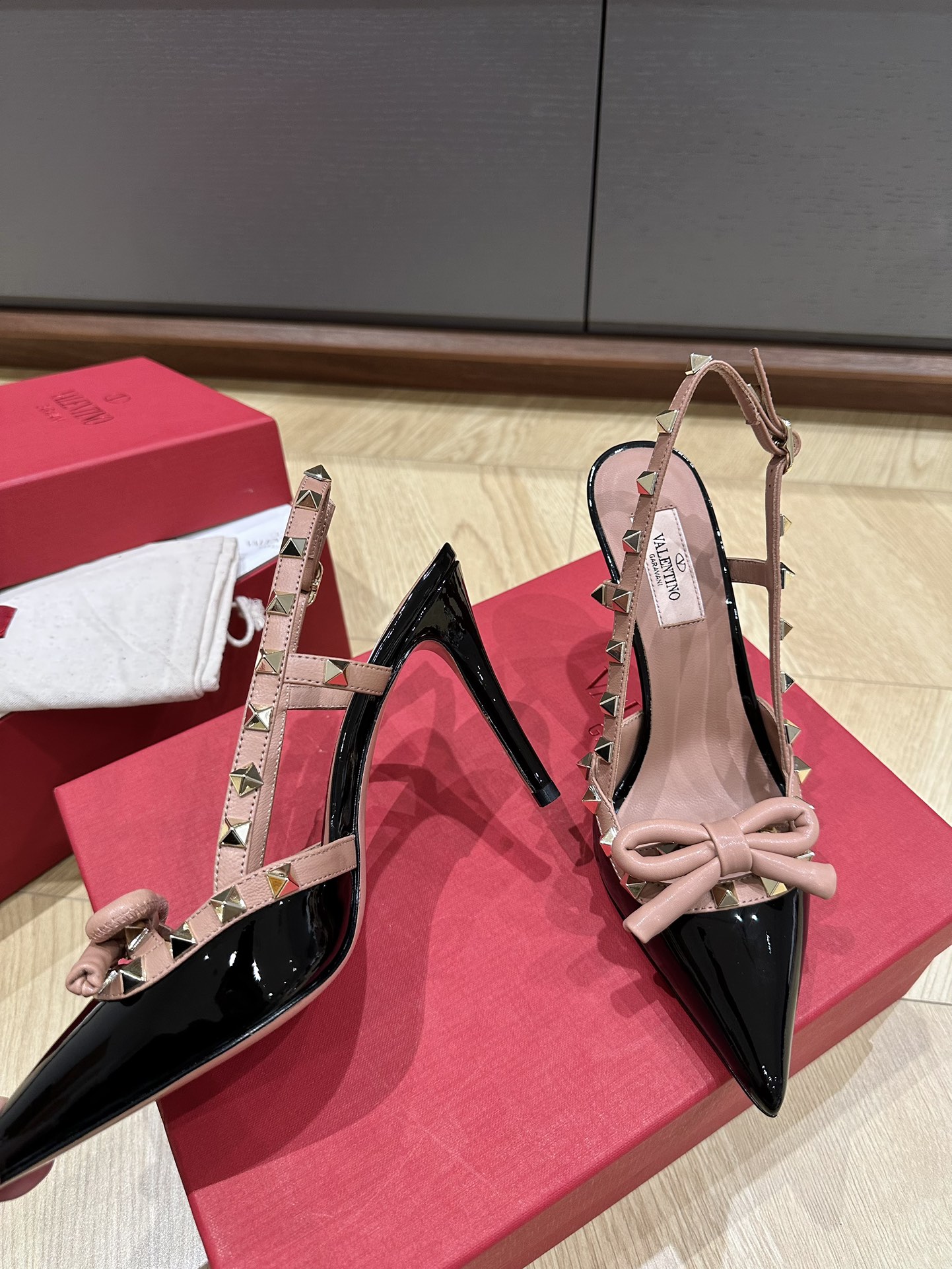 Valentino Heels-10CM(EU35-41)