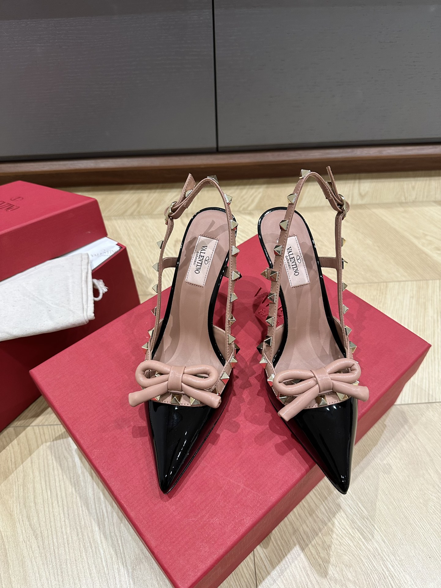 Valentino Heels-10CM(EU35-41)