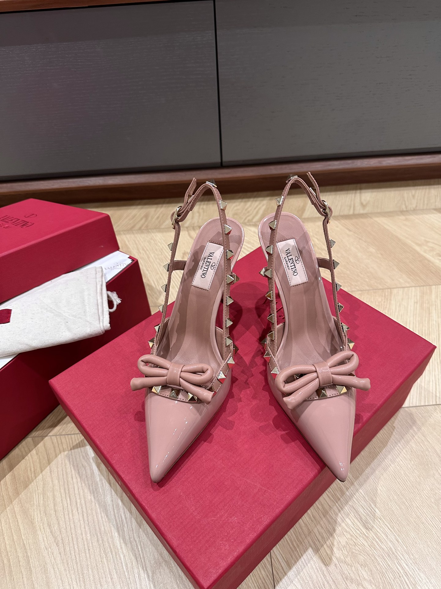 Valentino Heels-10CM(EU35-41)