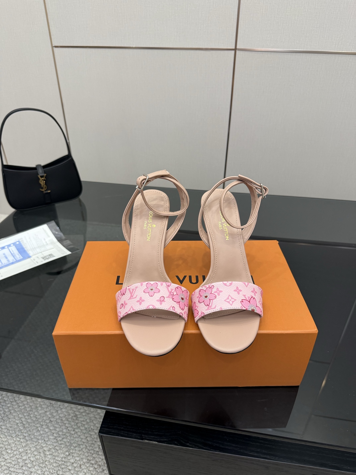 Lou*s Vuitton Slides(EU35-42)