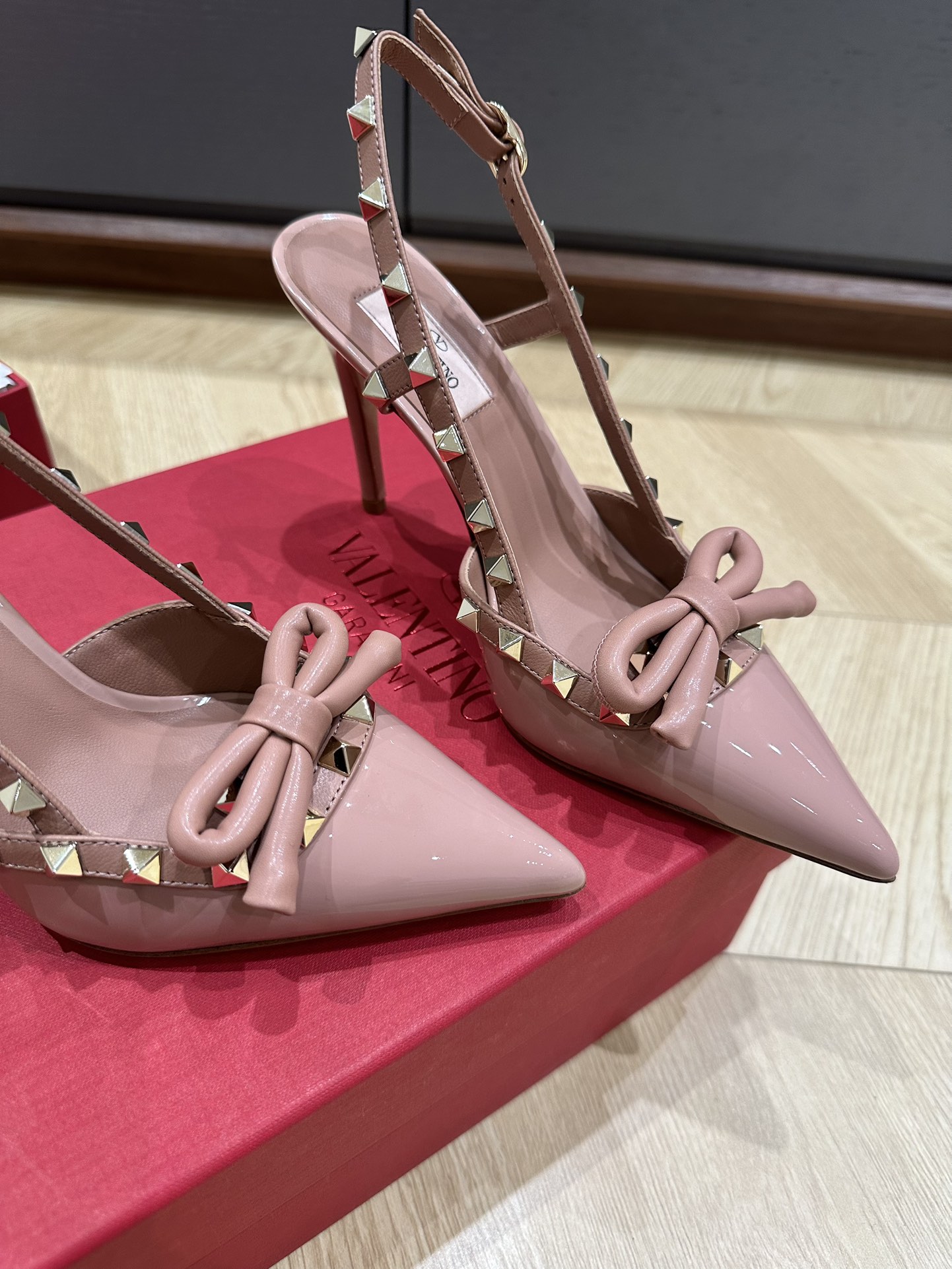 Valentino Heels-10CM(EU35-41)