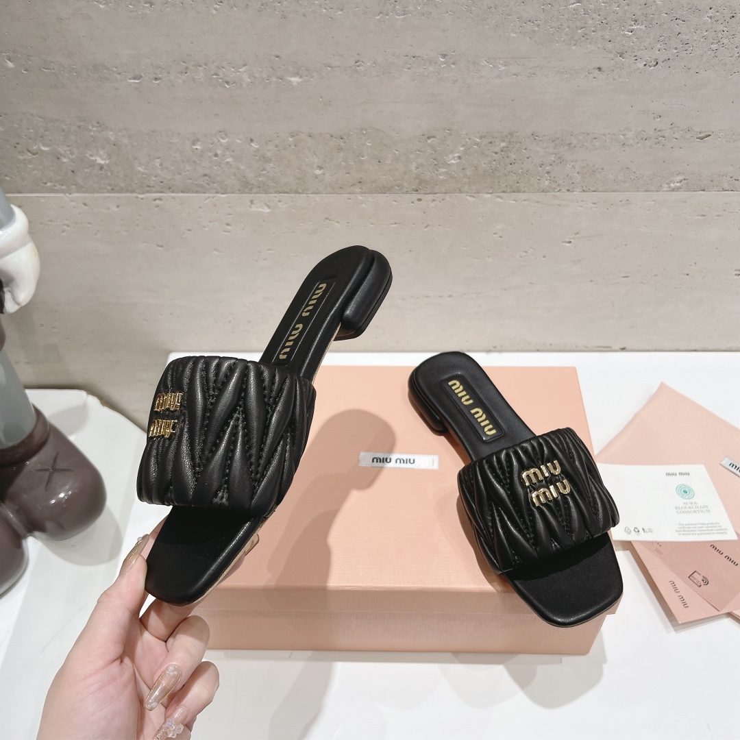 Miumiu 2025ss Slides(EU35-41)