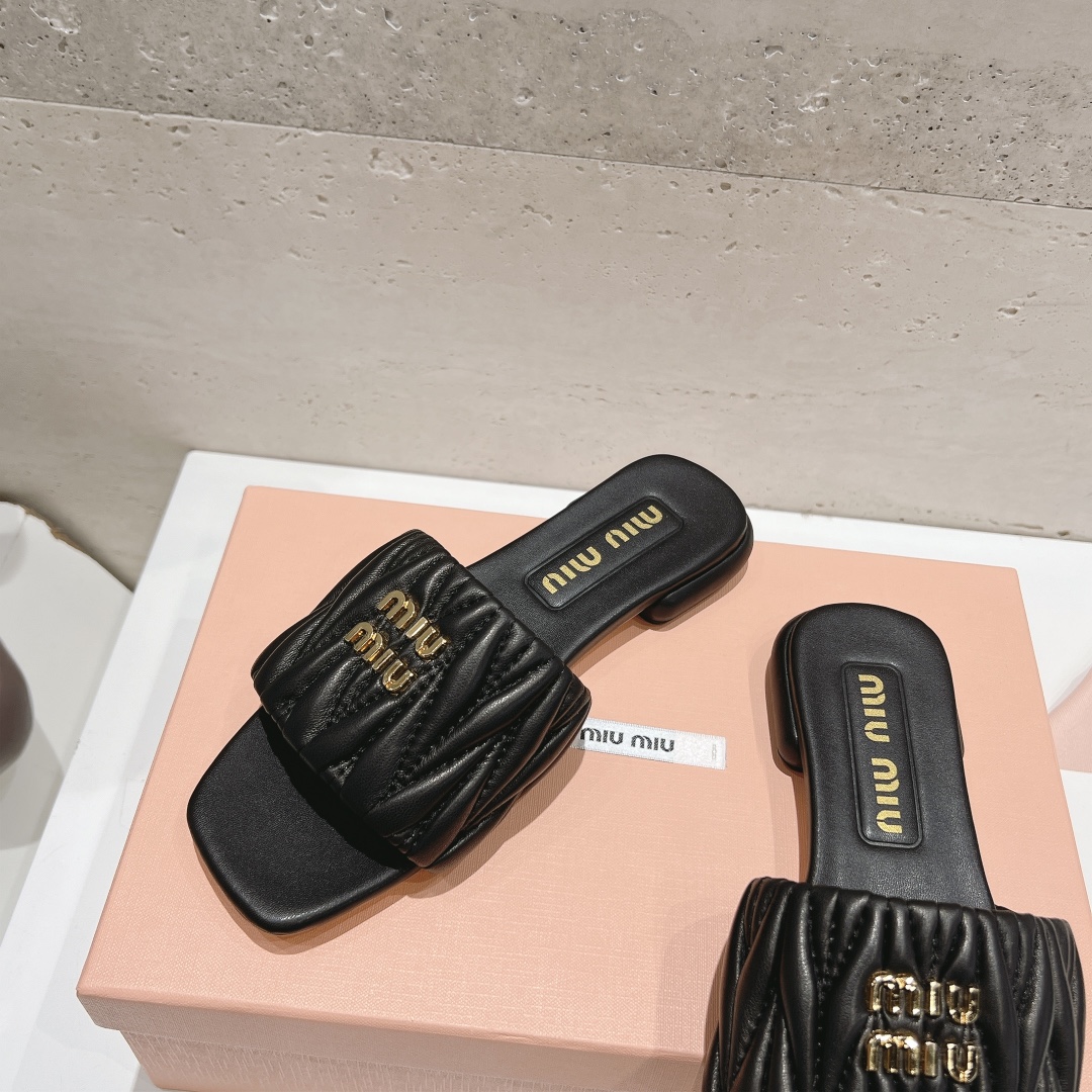 Miumiu 2025ss Slides(EU35-41)