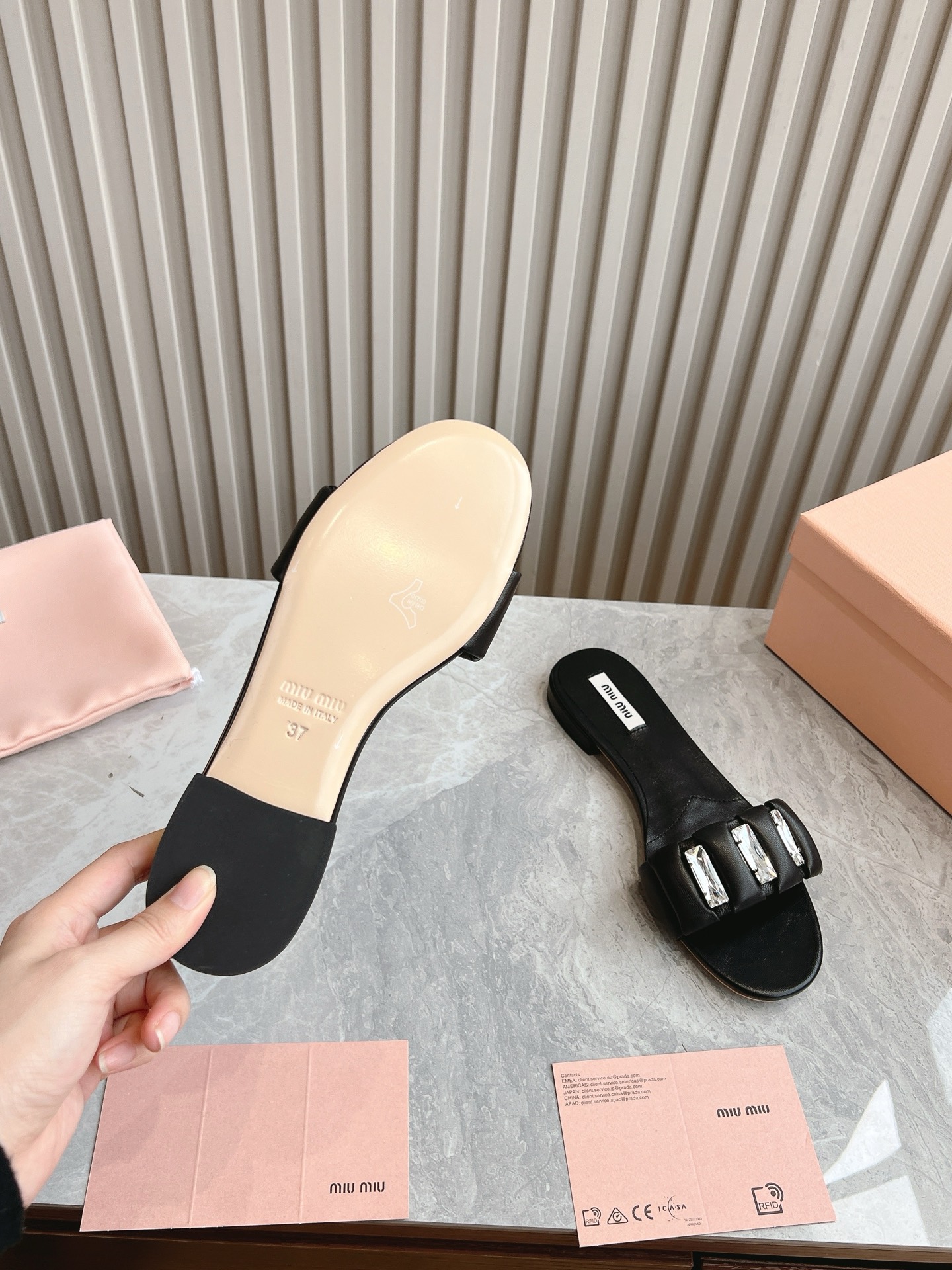MiuMiu 2025ss Slides
