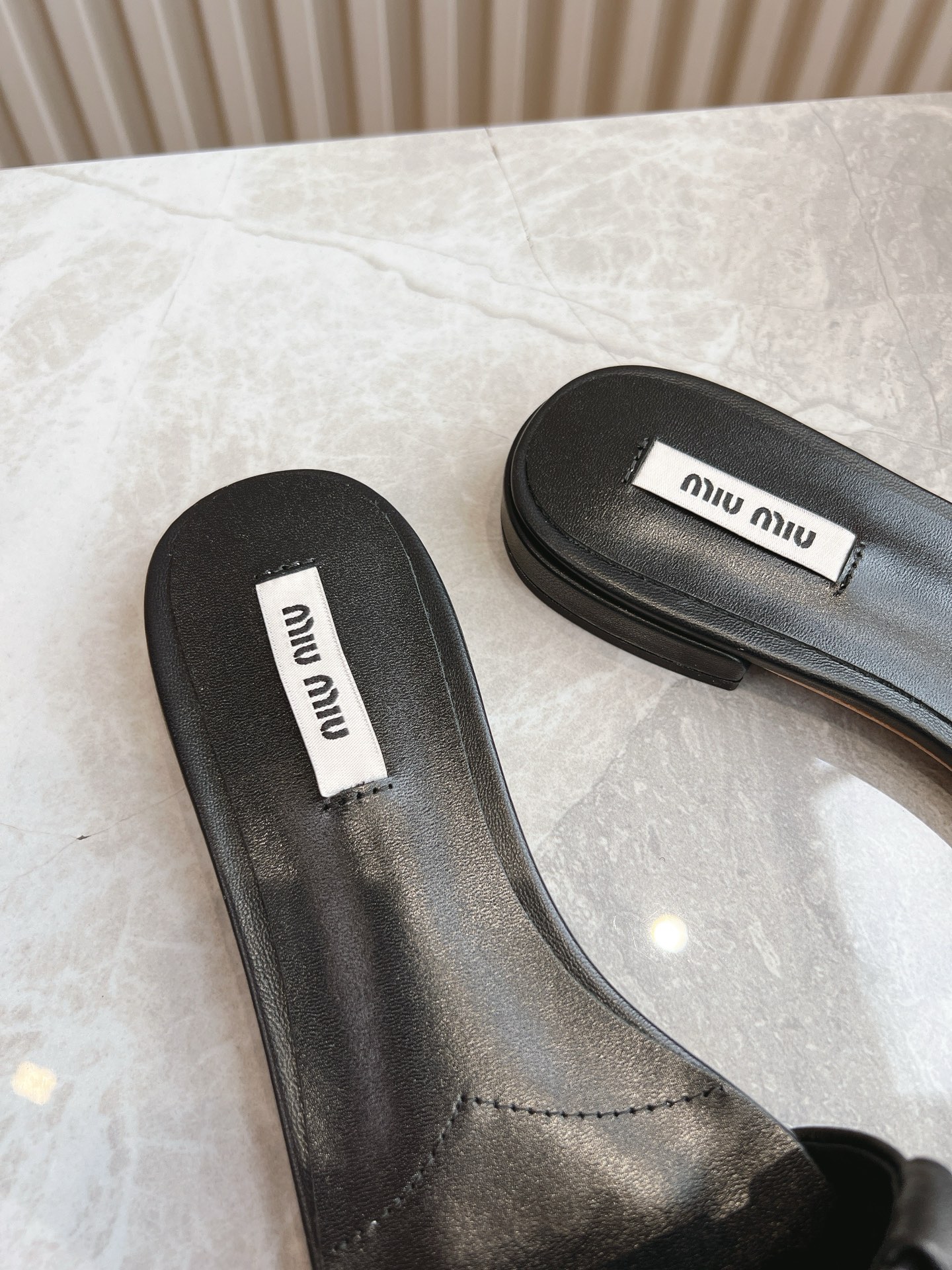 MiuMiu 2025ss Slides