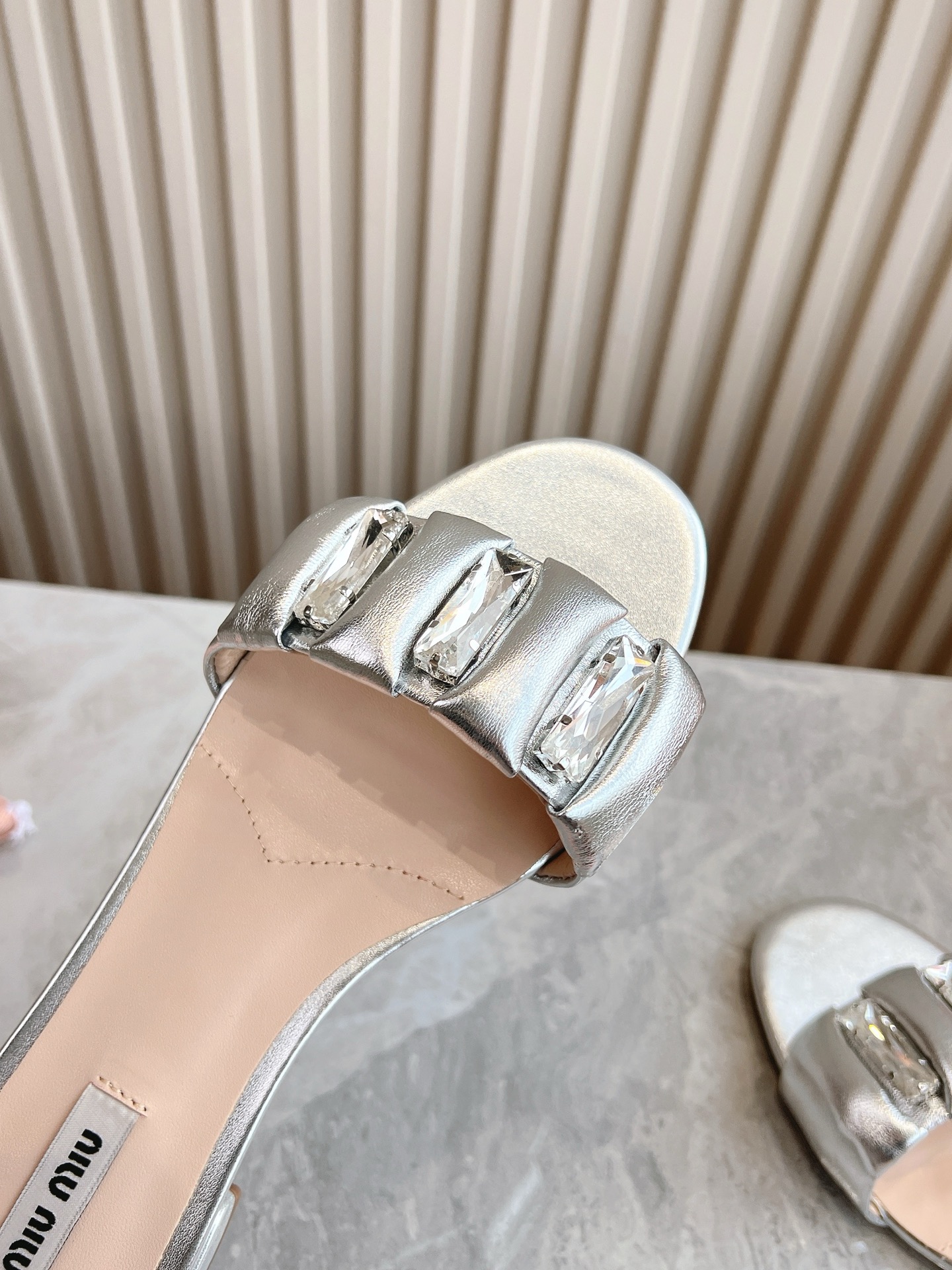 Miumiu 2025ss Slides