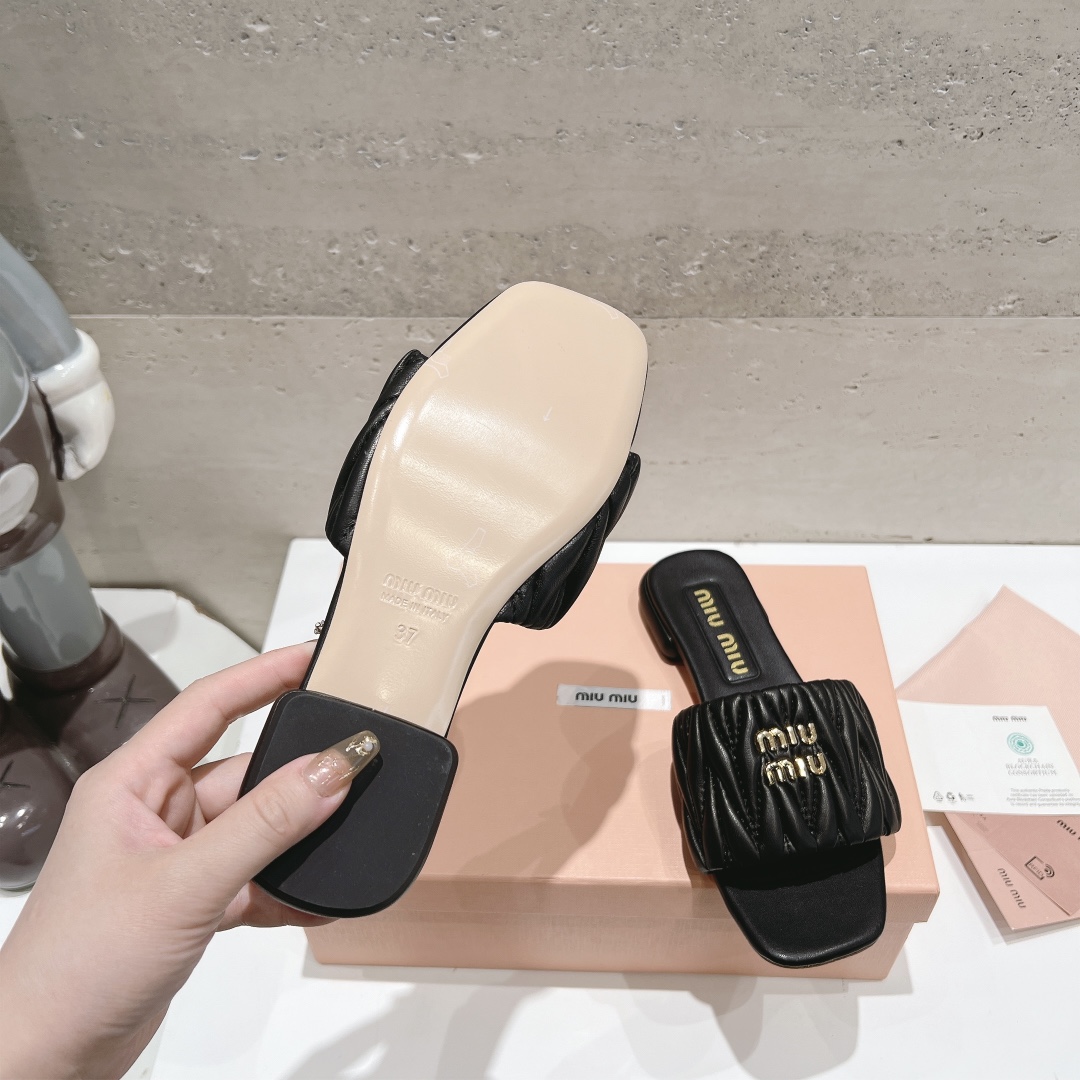 Miumiu 2025ss Slides(EU35-41)