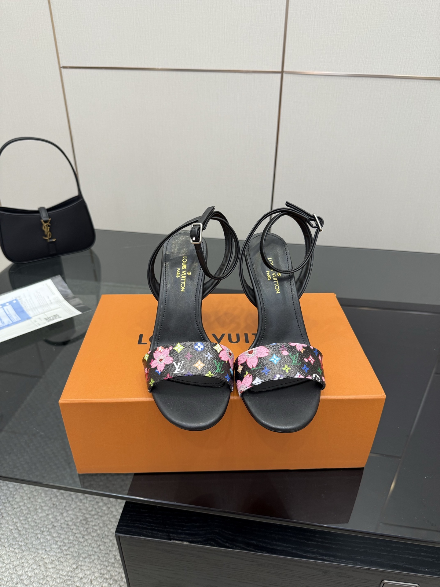 Lou*s Vuitton Slides(EU35-42)