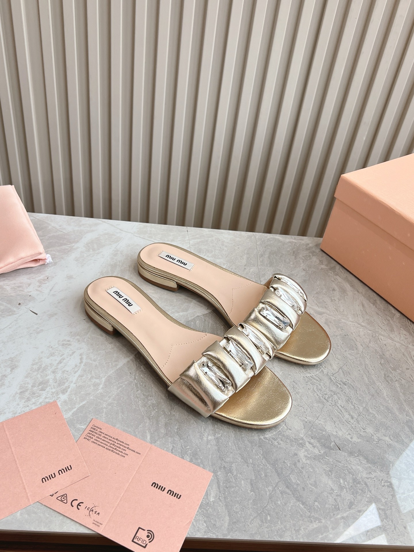 MiuMiu 2025ss Slides