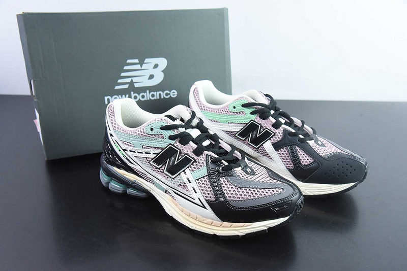 New Balance NB1906 U1906NB