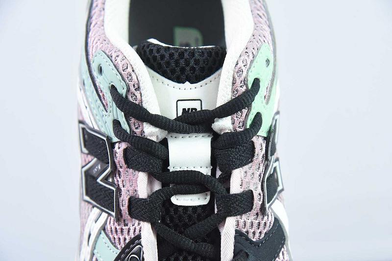 New Balance NB1906 U1906NB