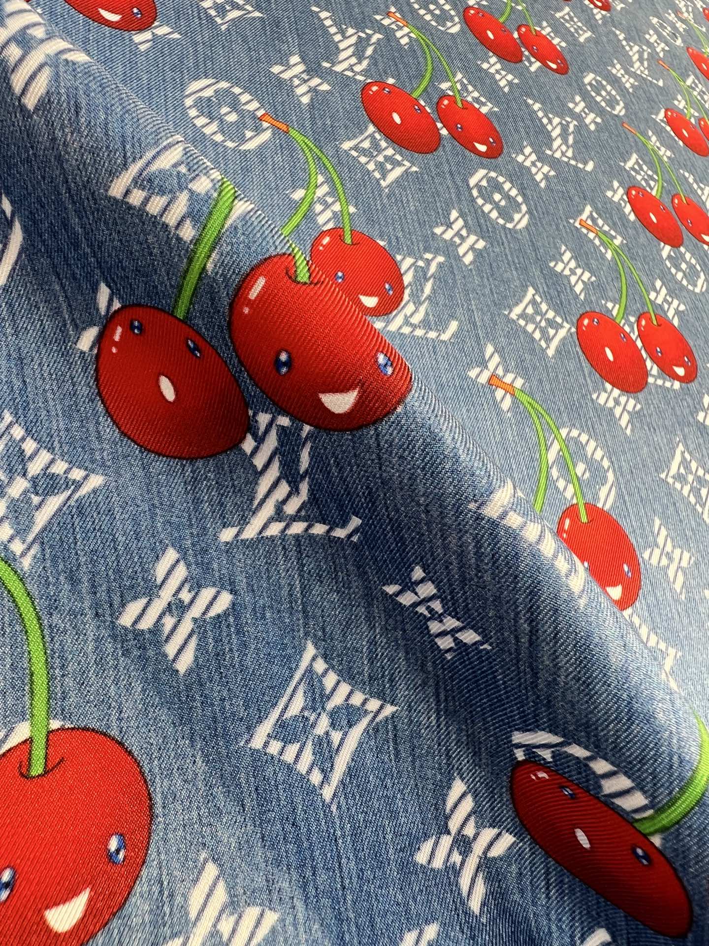 Lv xTM Cerise Silk Square Scarf