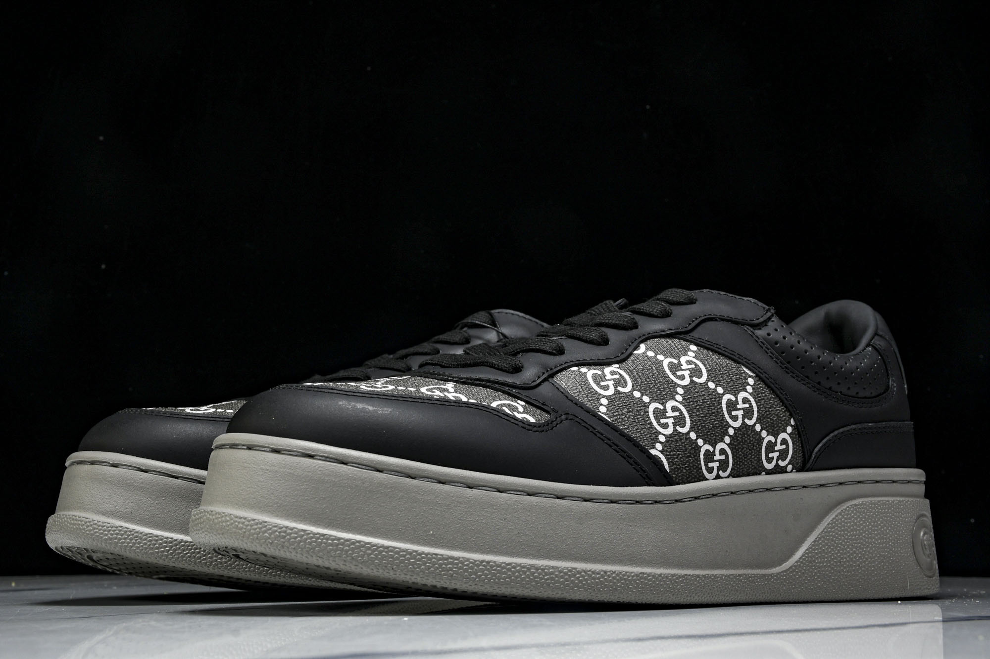 Gucc*i Chunky B Screener GG(EU35-45）