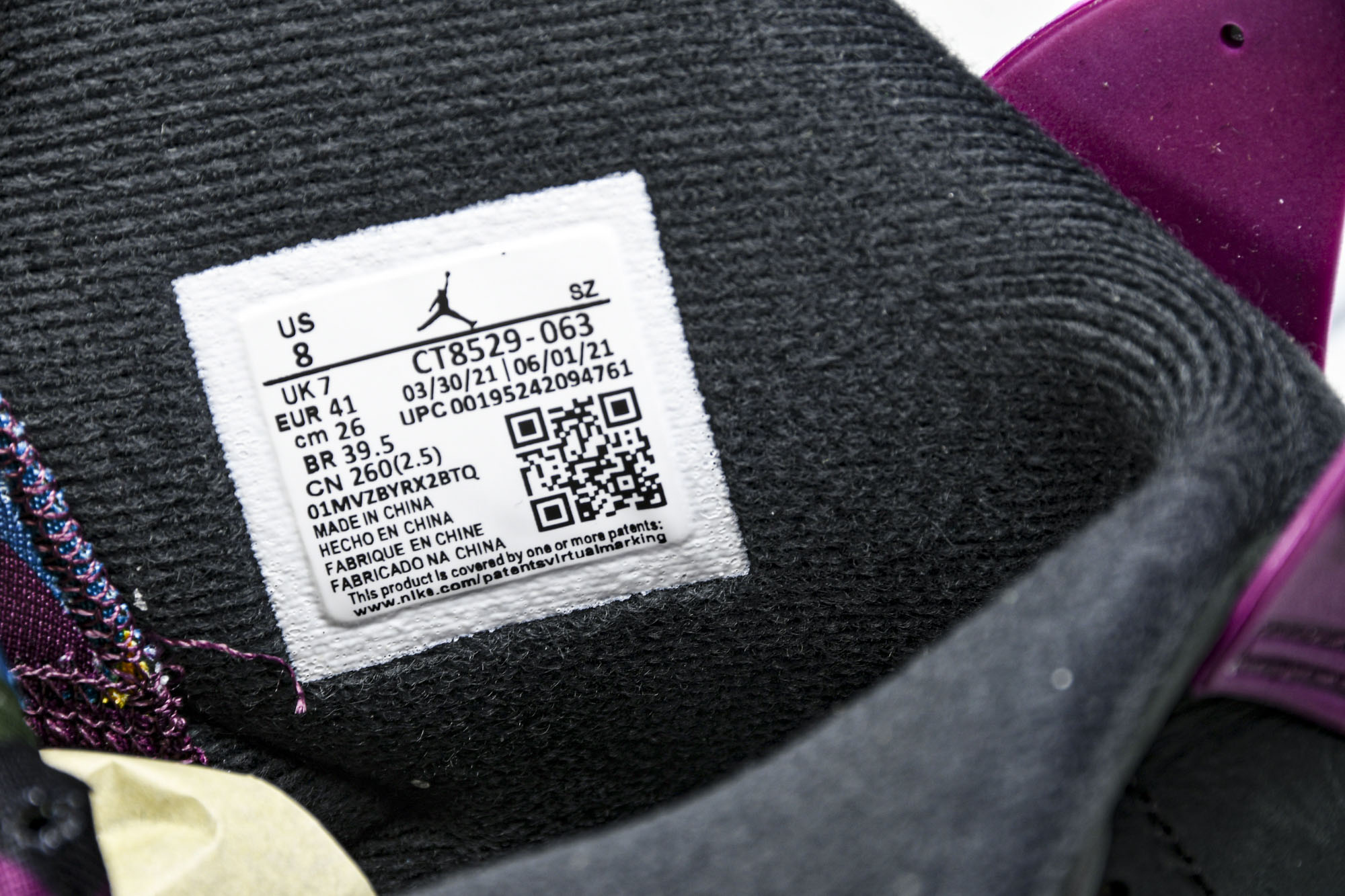 Air Jordan 6 Retro CT8529-063