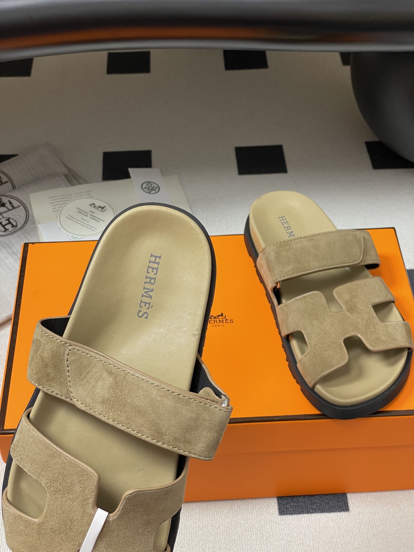Hermes 2025ss Cheryp Slides(EU35-45)