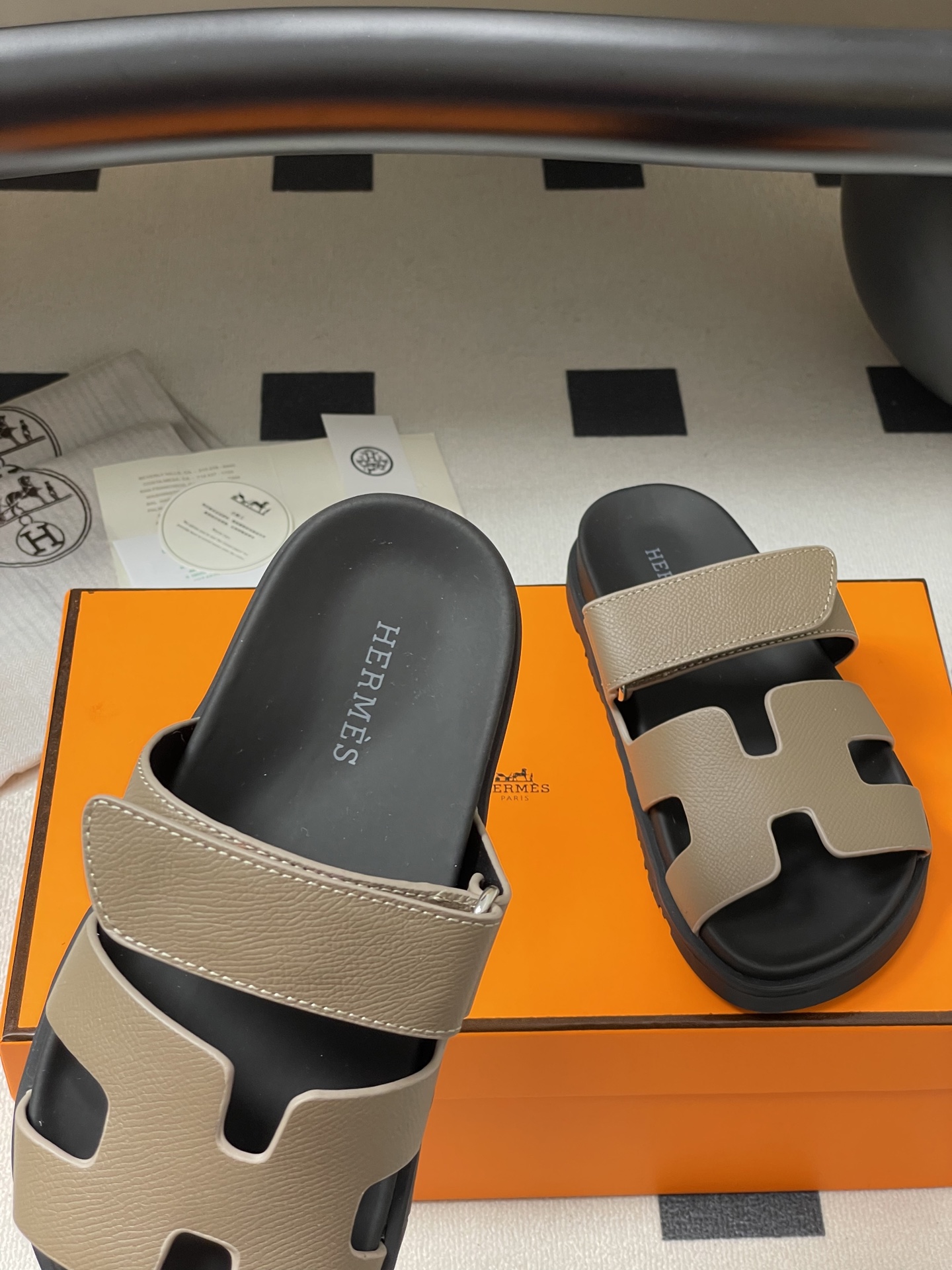 Hermes 2025ss Cheryp Slides(EU35-45)