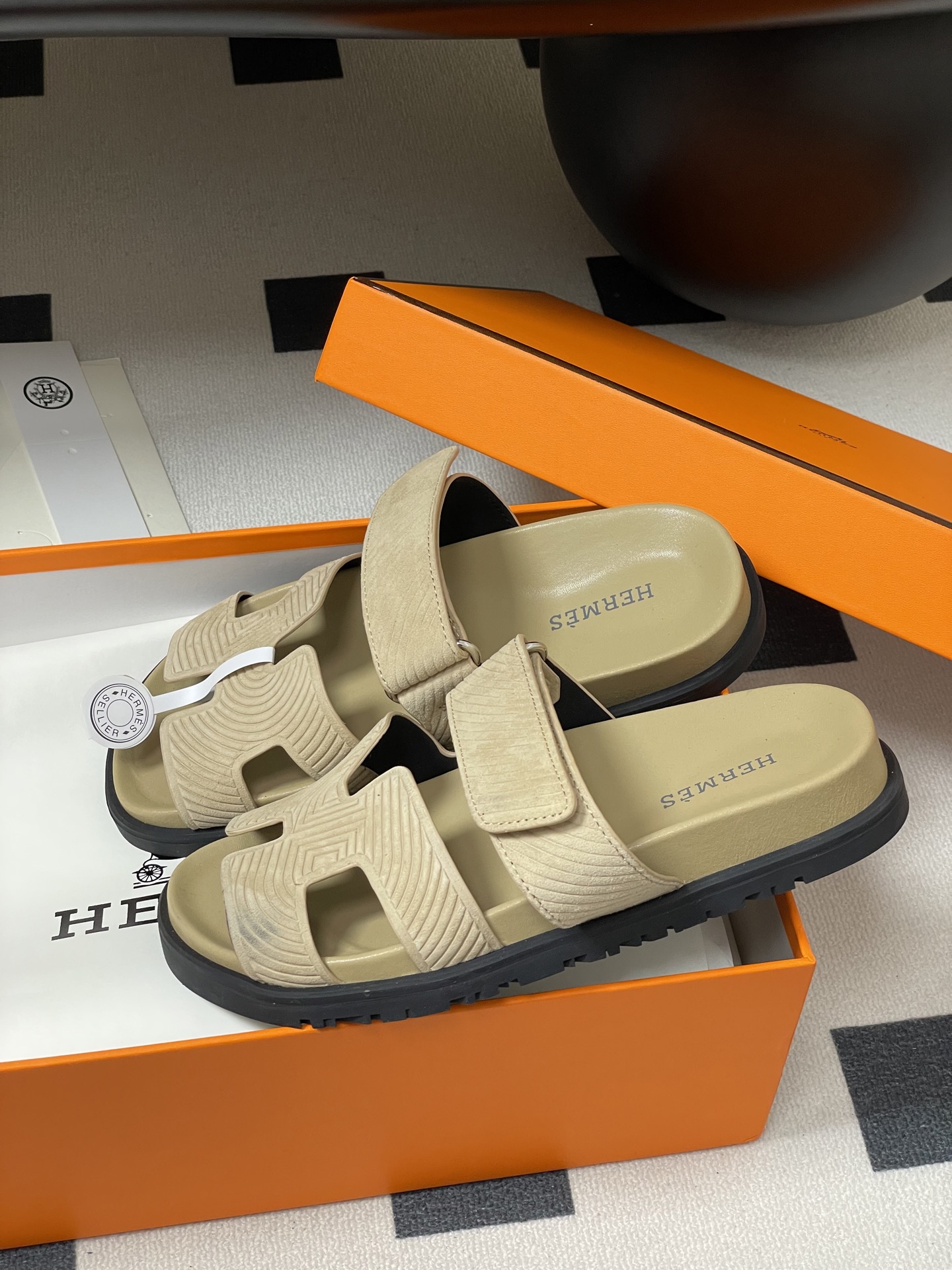 Hermes 2025ss Cheryp Slides(EU35-45)