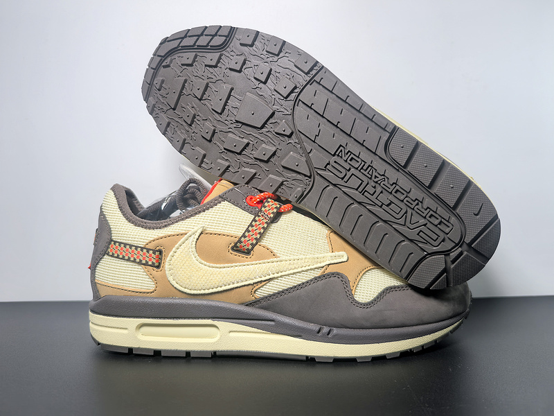 Travis Scott x Nike Air Max DO9392-200