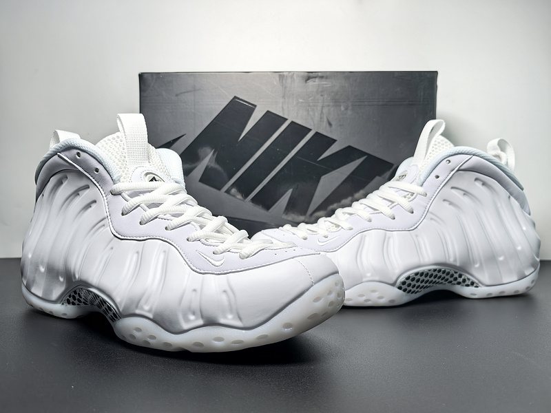 Nike Air Foamposite One “Triple White”FQ4303-400