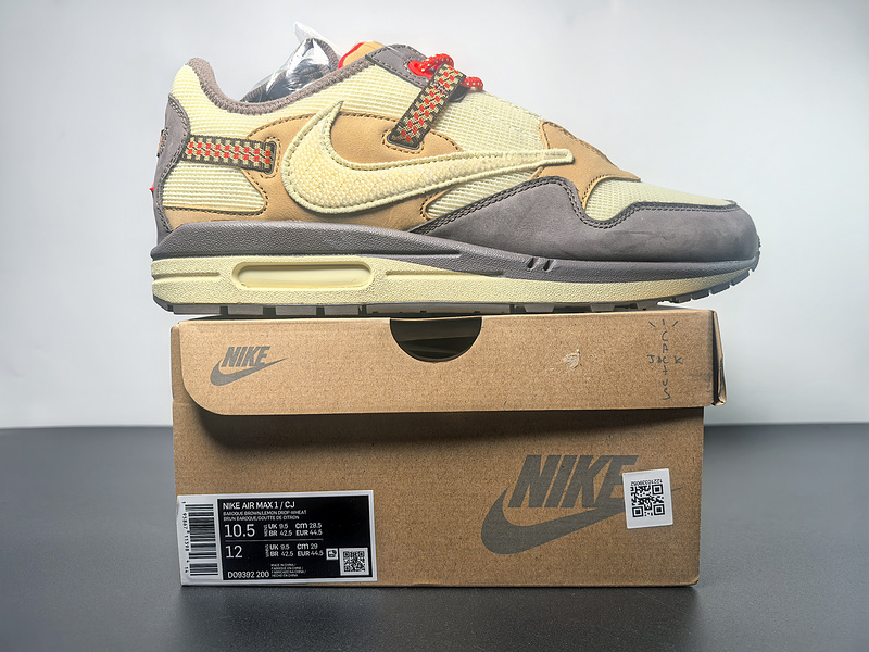 Travis Scott x Nike Air Max DO9392-200
