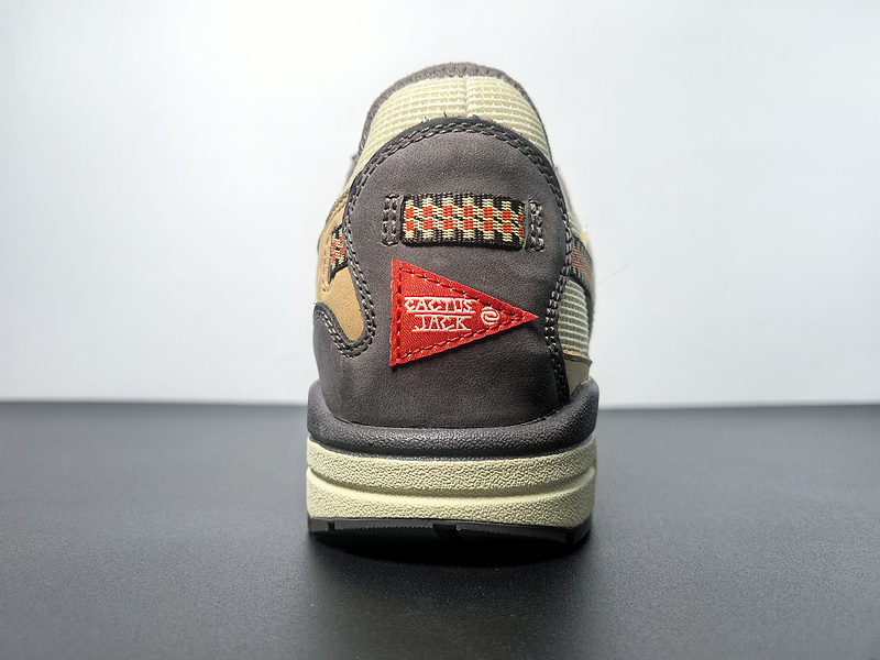 Travis Scott x Nike Air Max DO9392-200