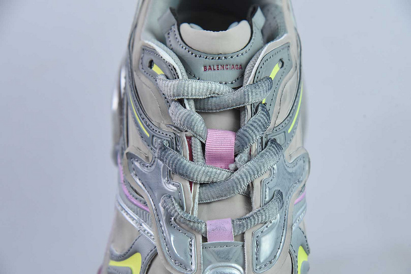 Balenciaga Runner 7.5 Sneaker