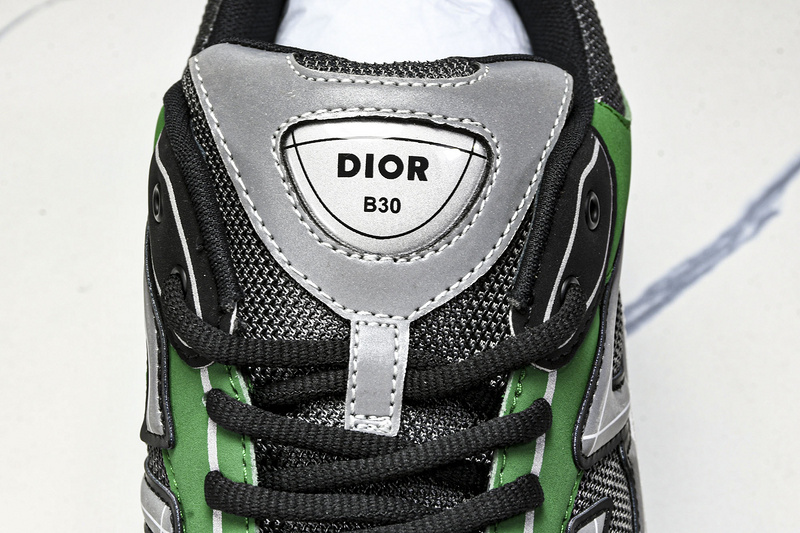Di0r B30 Sneaker
