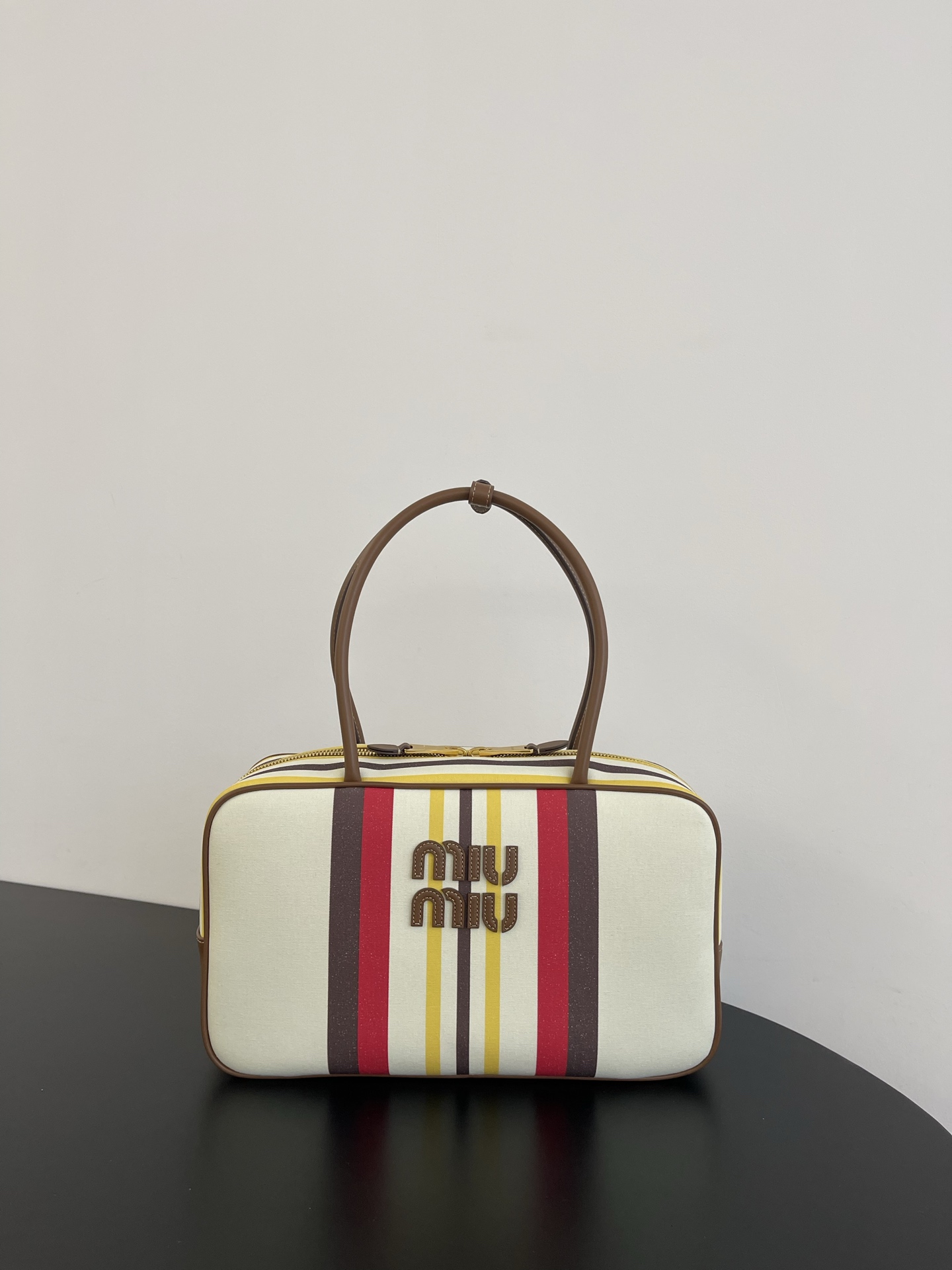 MiuMi* New Color-Striped Canvas Tote(35×20×10CM）