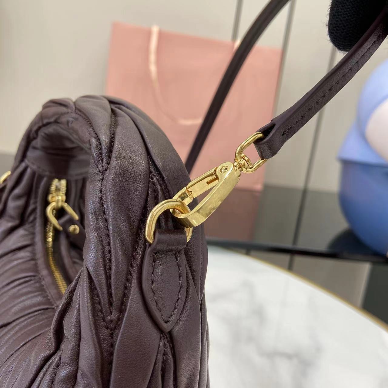 MiuMiu Mini MiuWander Bag(17.5×14×5.5CM）