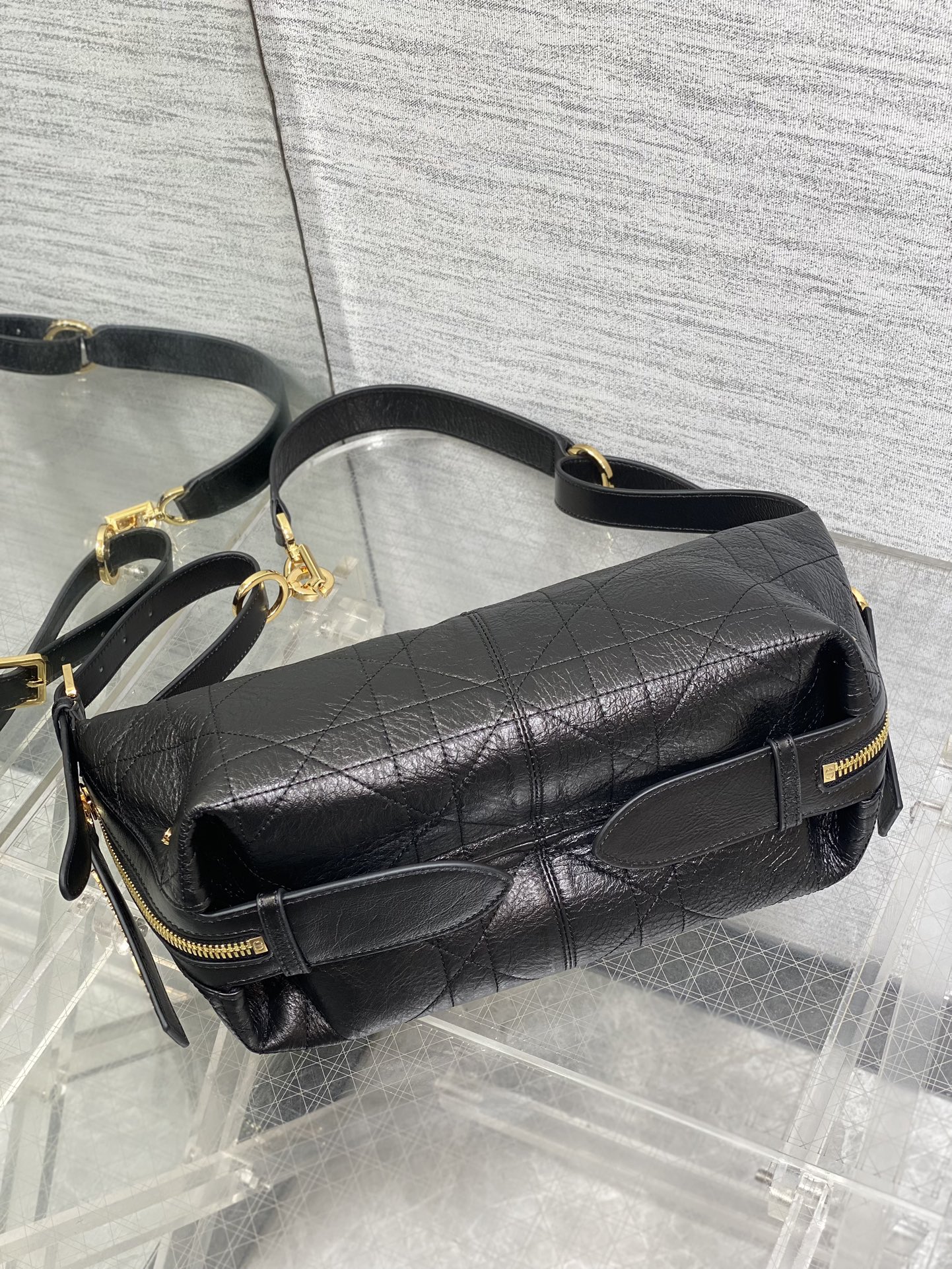 Dio* Journey Waxed Leather Hobo(25.5*14.5*14CM)