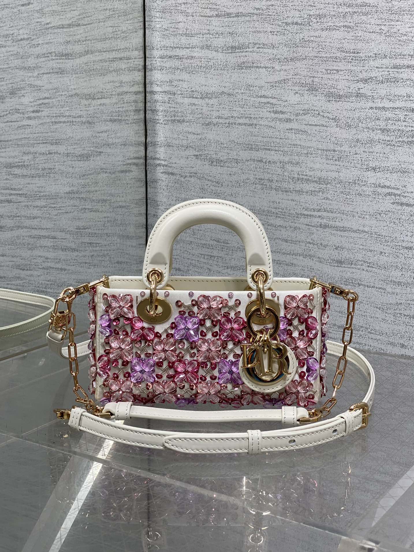 Dio* Lady Dio* Limited Edition Beaded Bag(20CM)