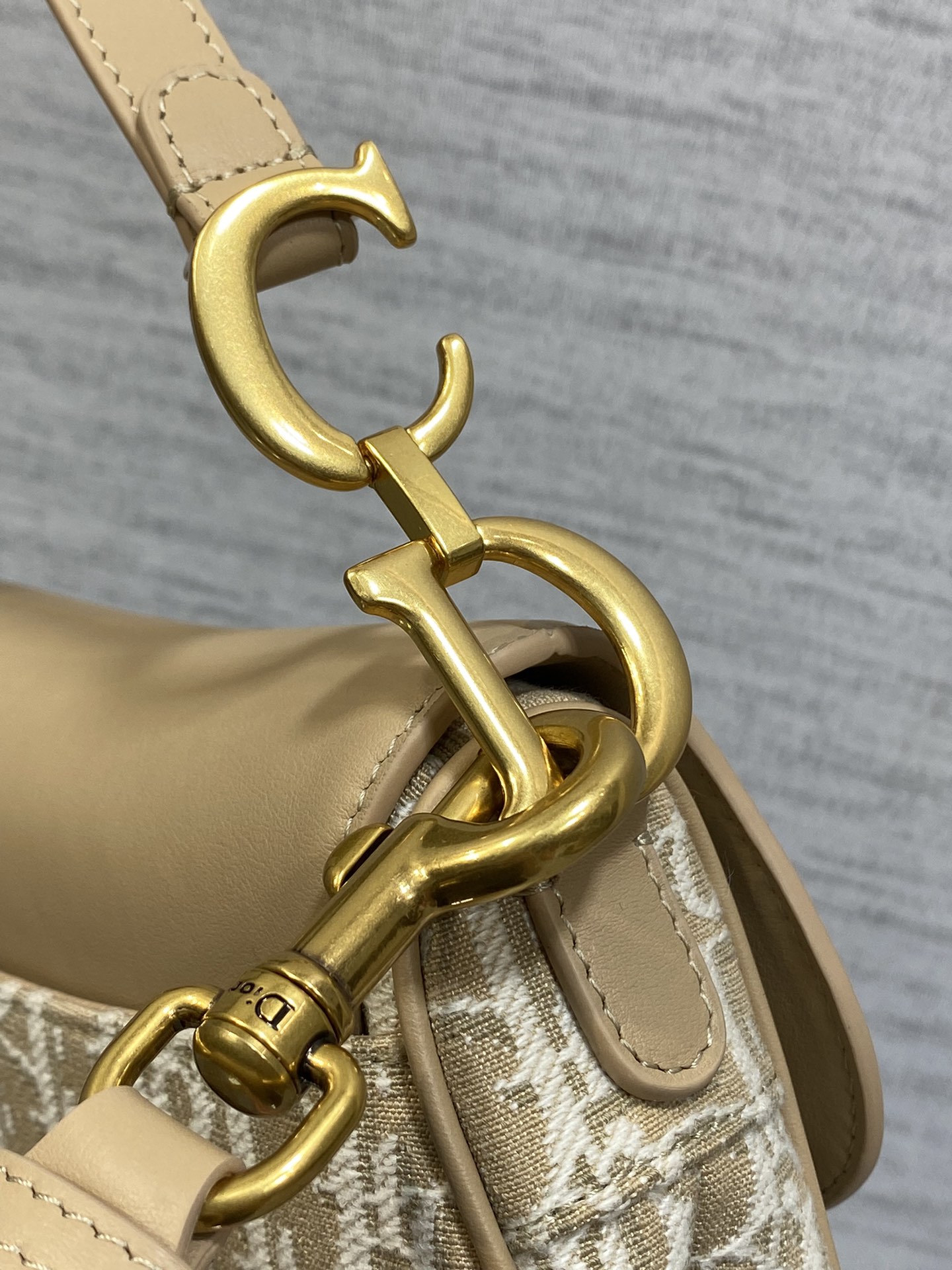 Dio* Saddle Bag - Natural Wash Collection(21*18*5CM)