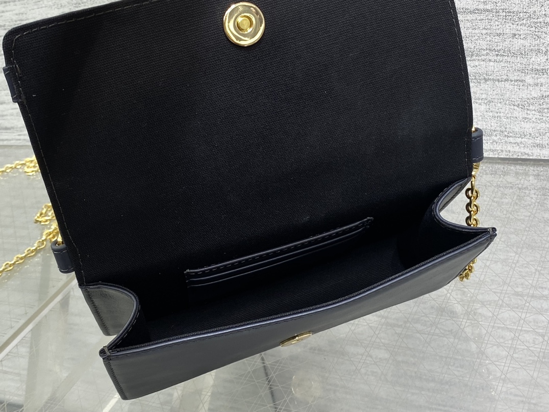 Dio* 30 Montaigne Cigale WOC(20.5*11*5CM)