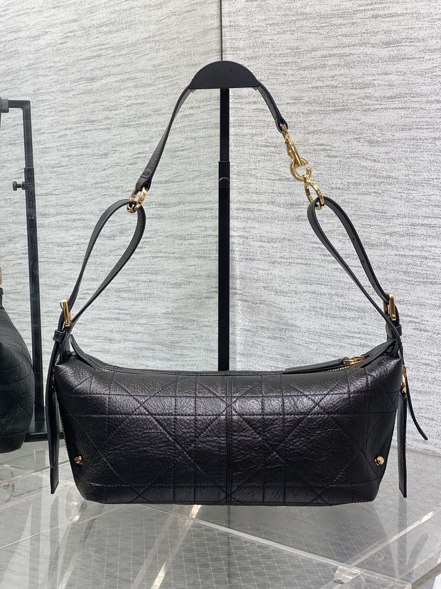 Dio* Journey Waxed Leather Hobo(25.5*14.5*14CM)