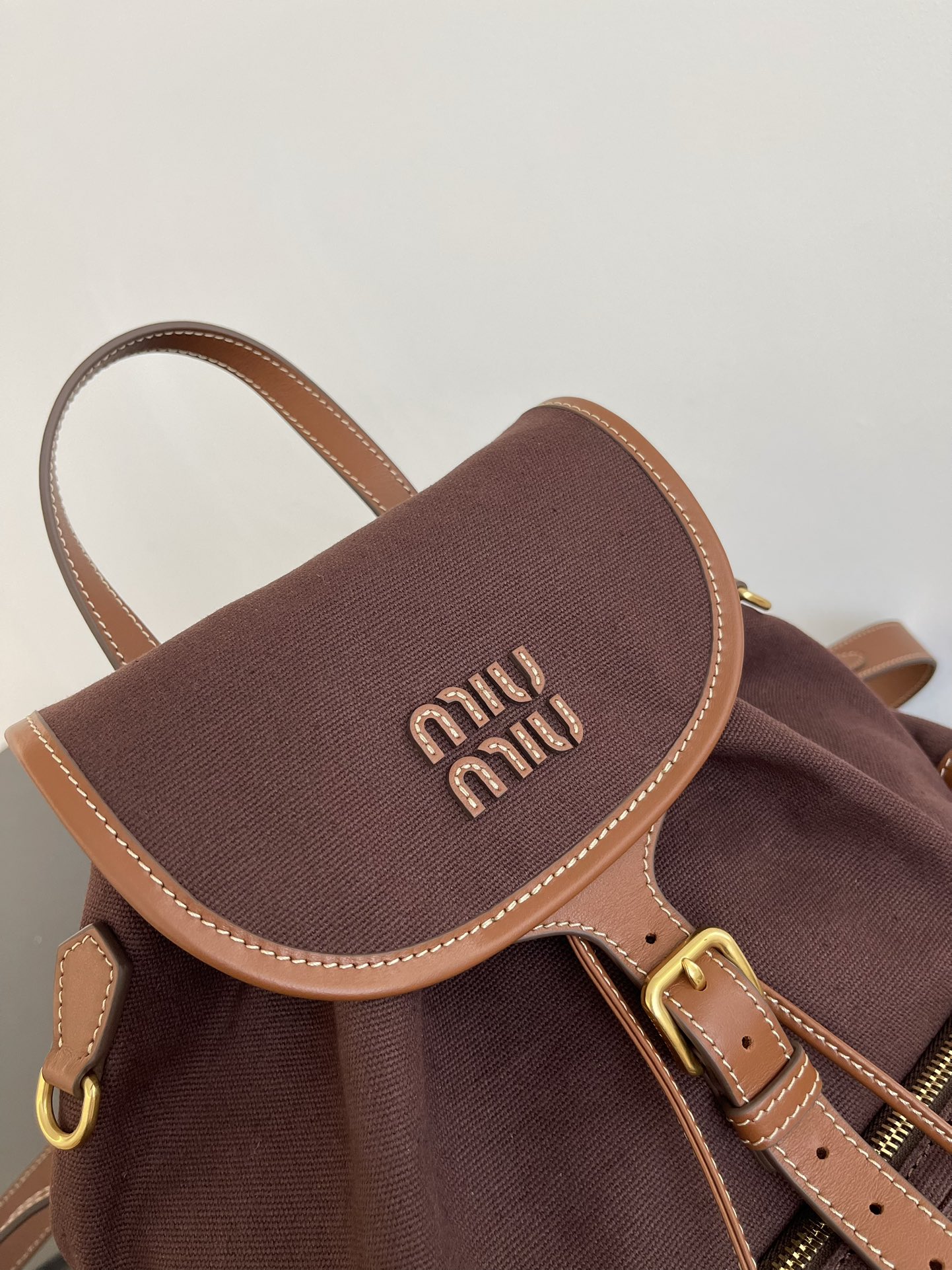 MiuMi* 25SS Canvas Backpack(29.5*25*12.5 CM）