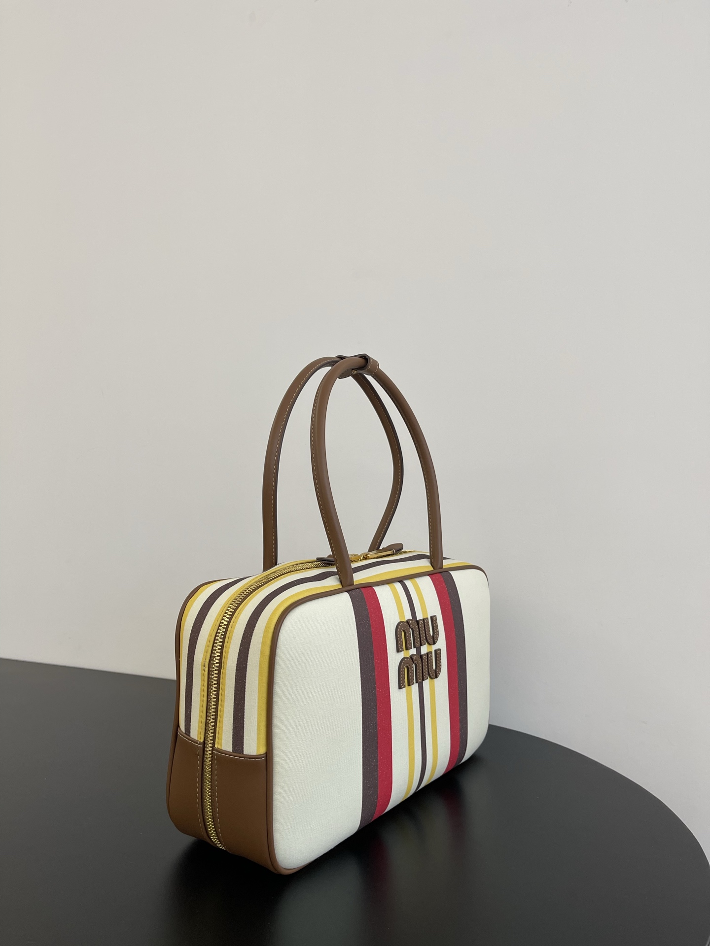 MiuMi* New Color-Striped Canvas Tote(35×20×10CM）