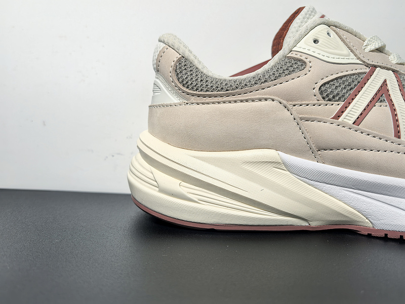 Loro Piano x New Balance U990LO6