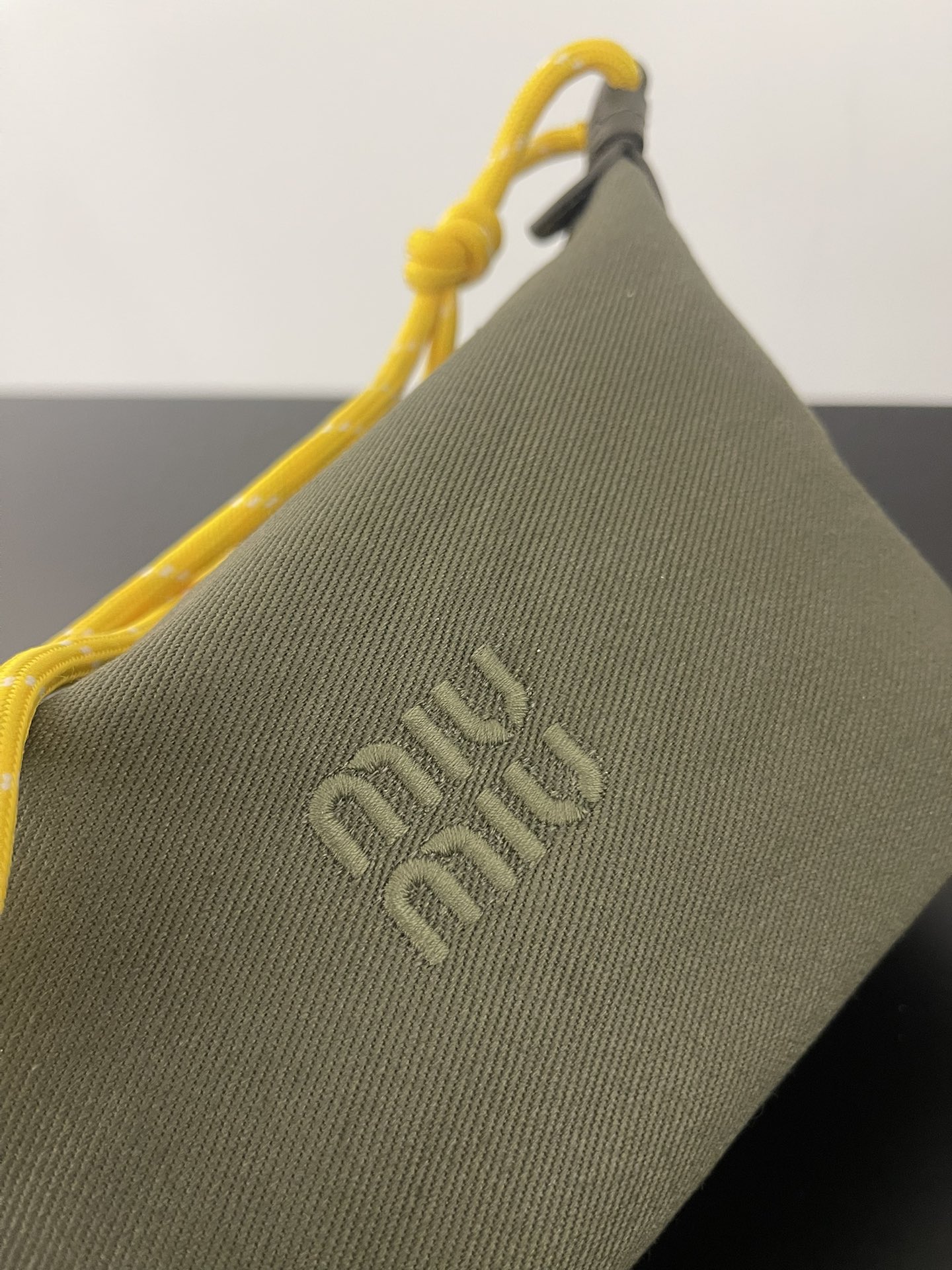 MiuMi*  Canvas Lunch Box Bag(14×18.5×10CM）