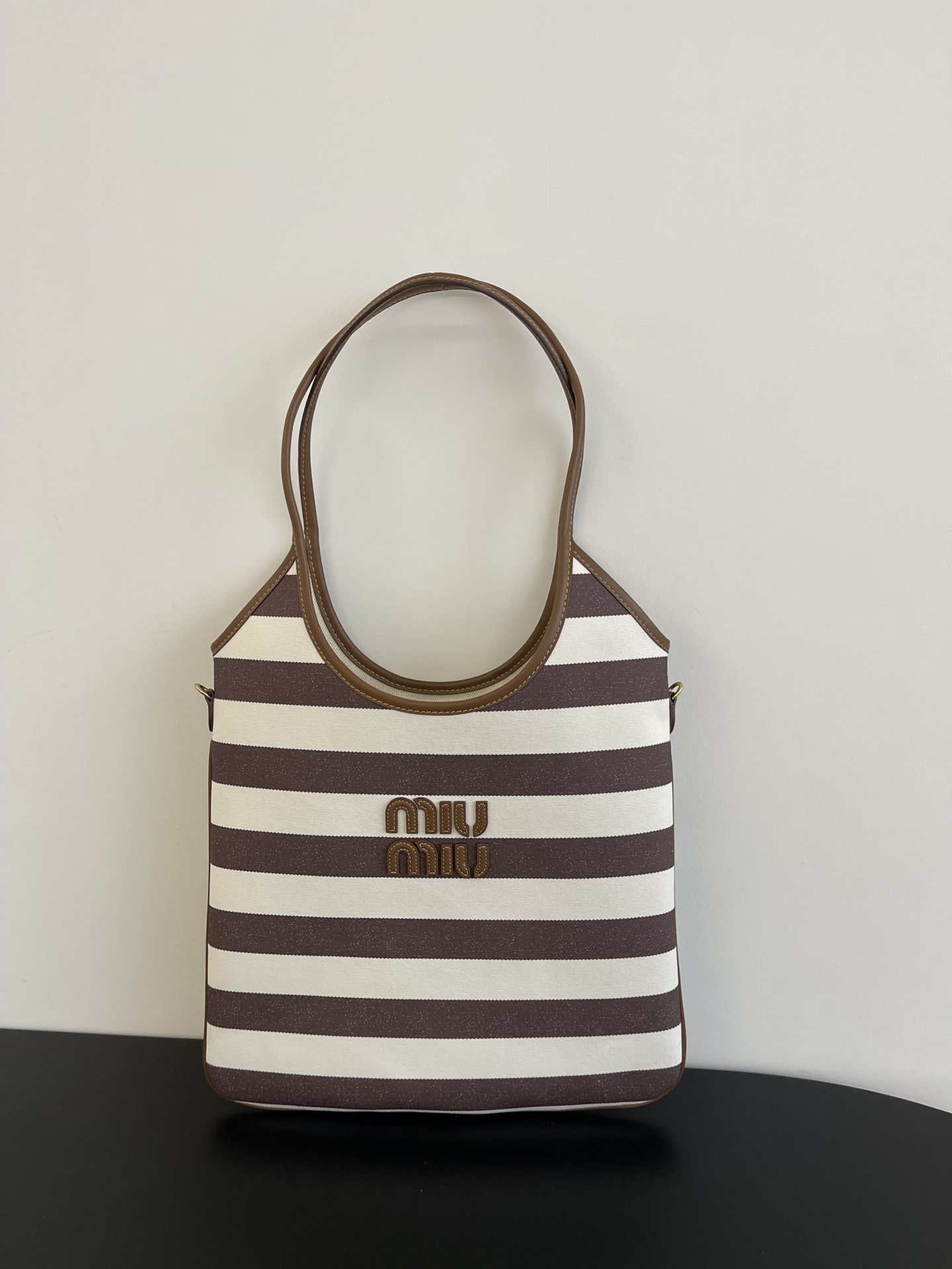 MiuMi* New Color-Stripe Canvas Tote(35×40CM）