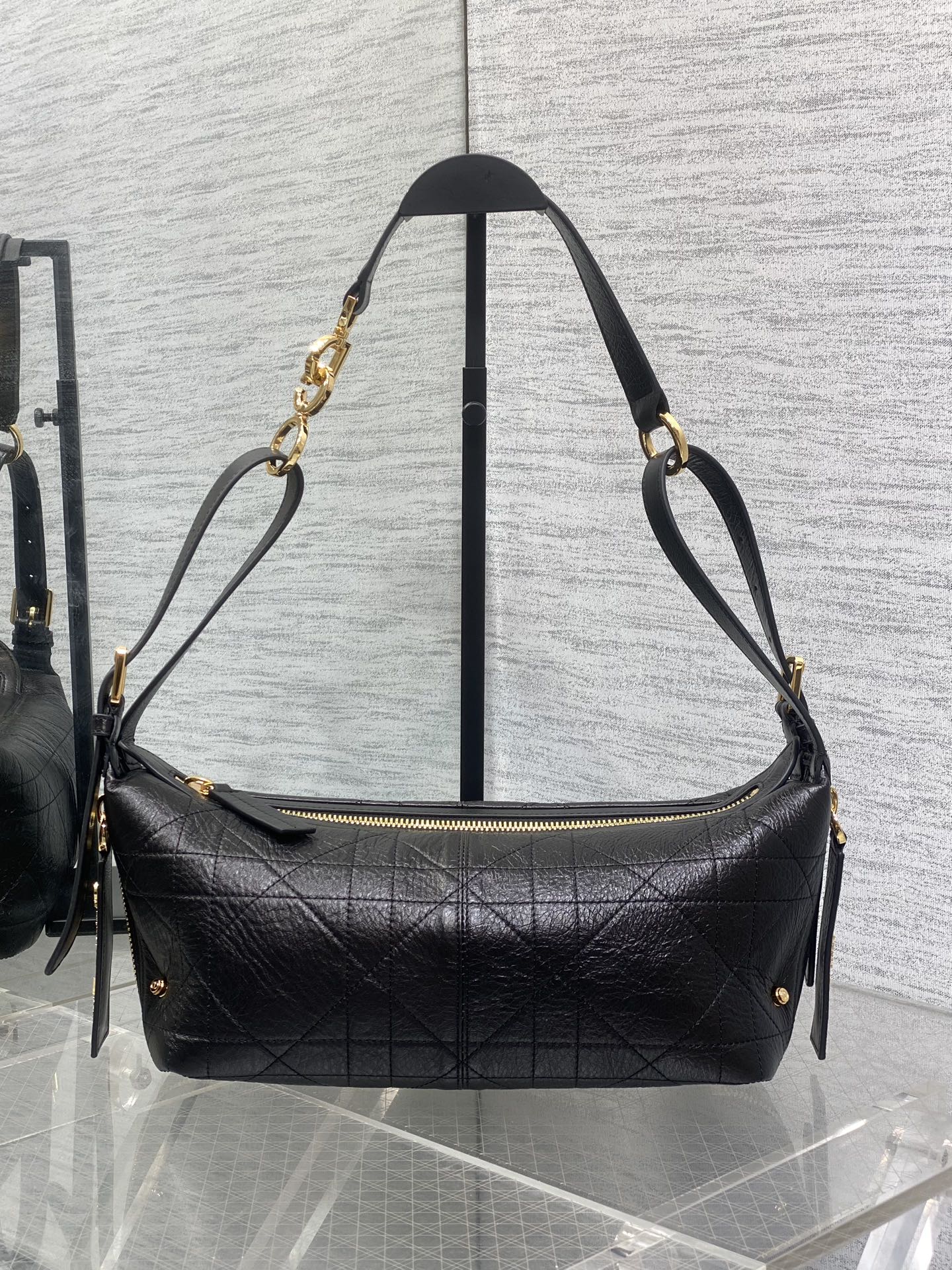 Dio* Journey Waxed Leather Hobo(25.5*14.5*14CM)