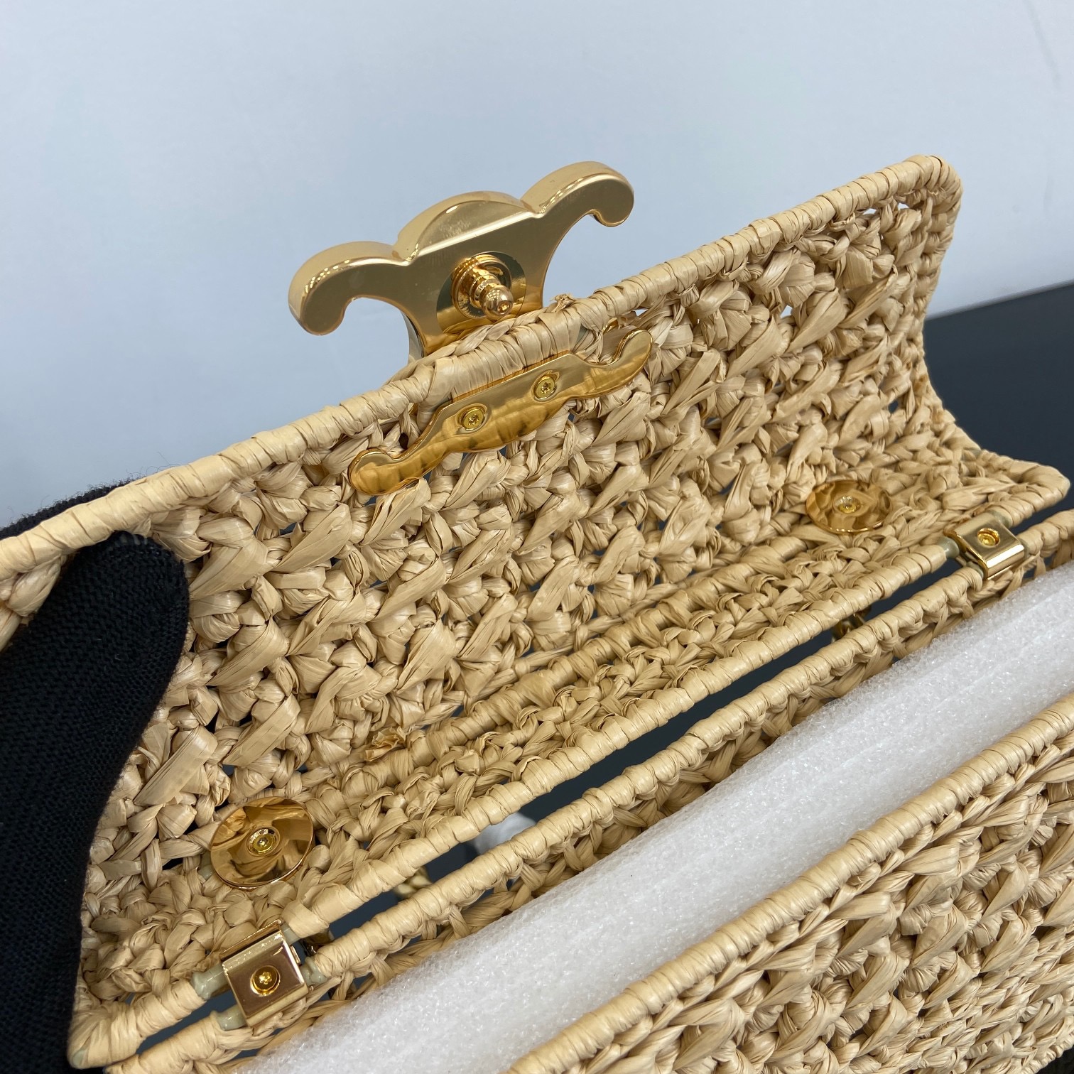 CelineTRIOMPHE Woven Chain Bag(20.5 X 10.5 X 4CM)