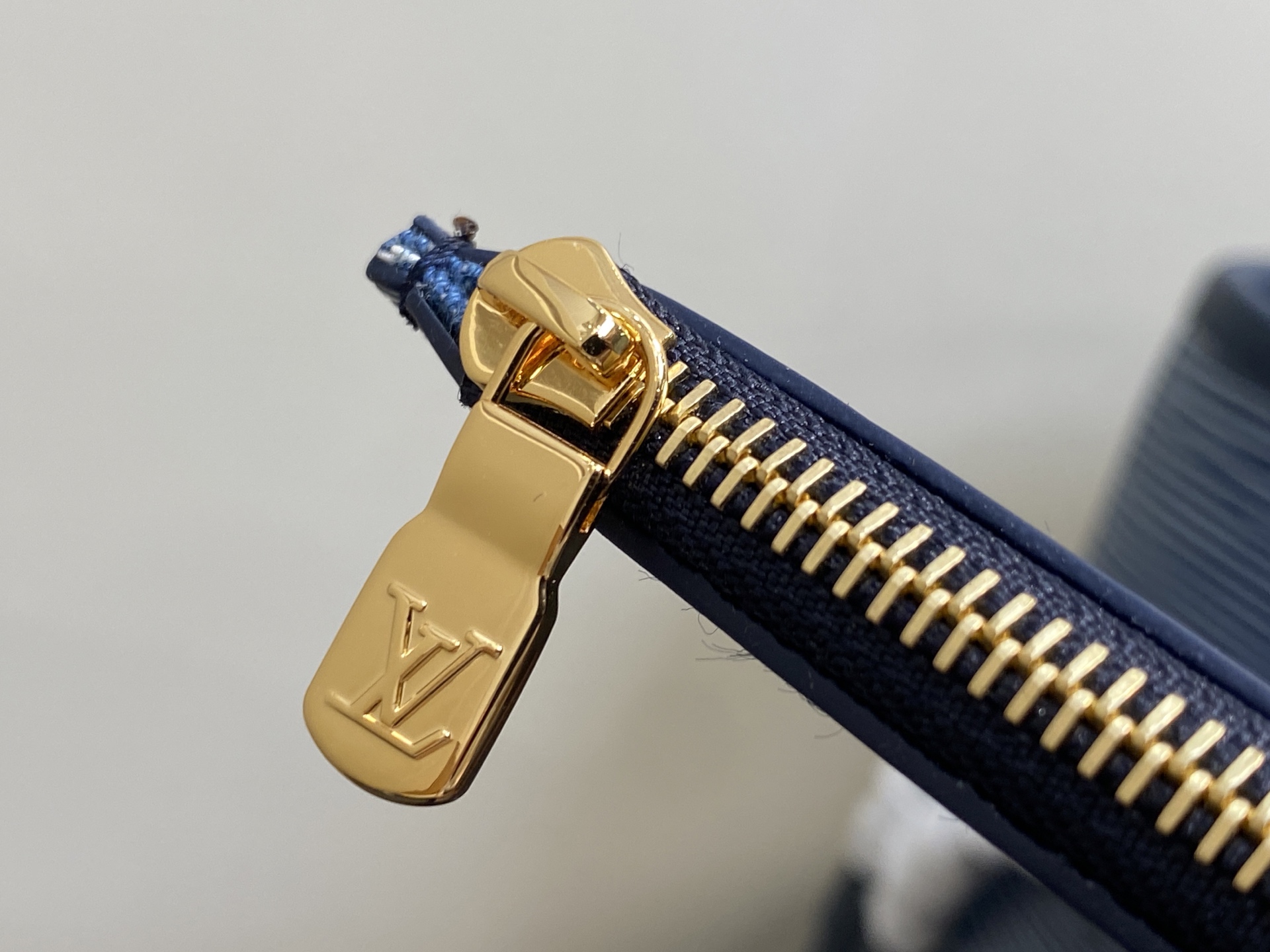 Lou*is Vuitton Neverfull MM M1193(31 x 28 x 14CM)