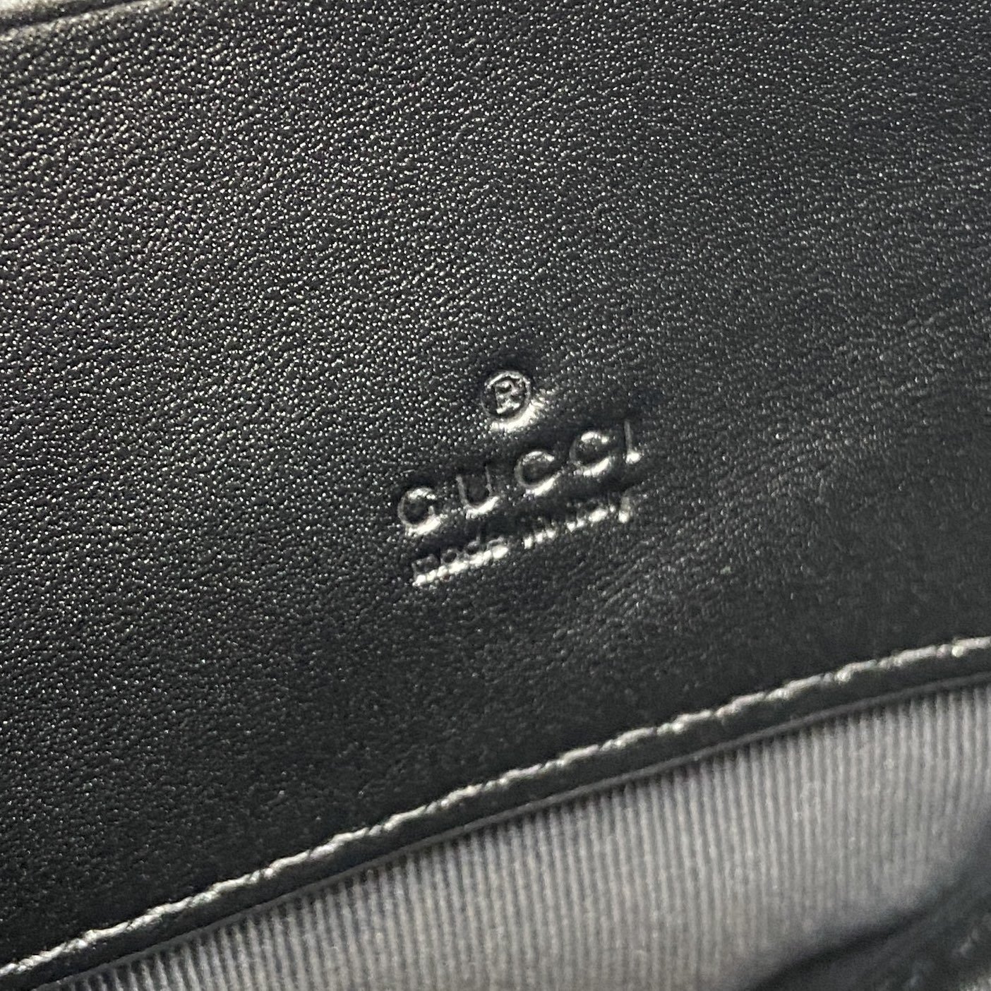 Gucc* GG Marmont Mini Bag(13.5*11.5*2.5CM)