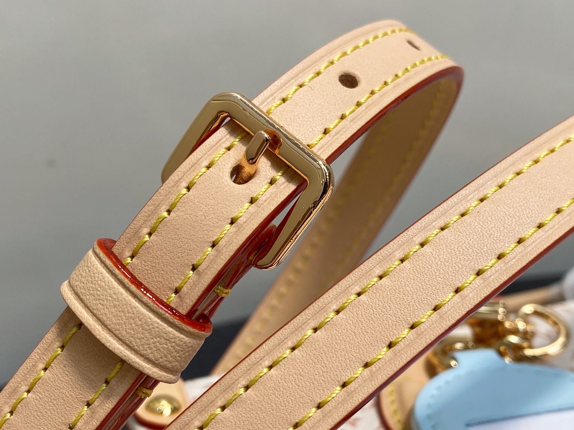 Louis Vuitton Romance OnTheGo PM-25 x 19 x 11.5 CM