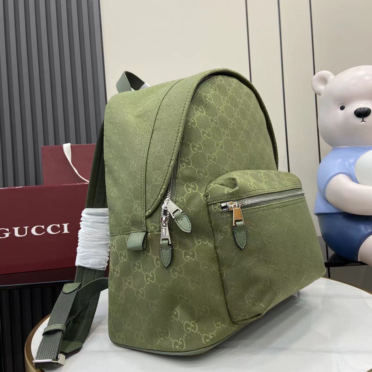 Gucc* Backpack(35*40*20CM)