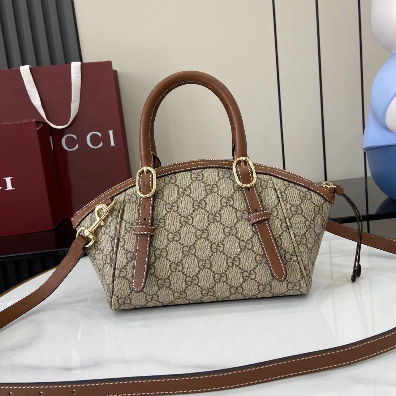 Gucc* Padlock Bag(31*17*12CM)