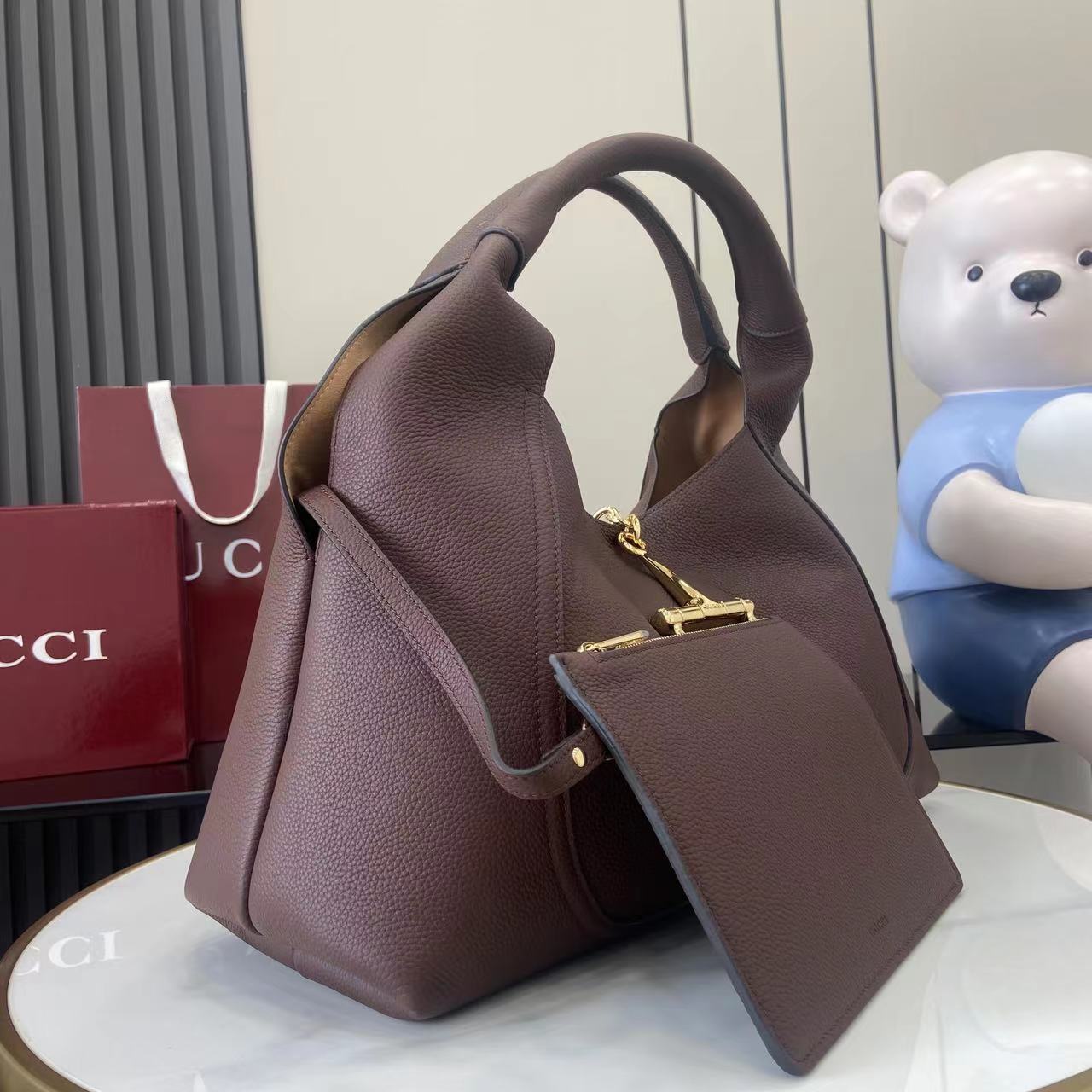 Gucc* Softbit Shoulder Bag(46*26*16CM)