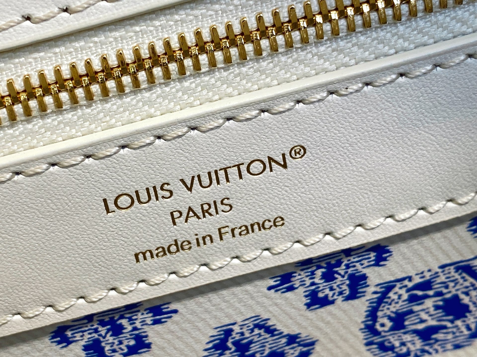 Louis Vu*tton Capucines M26005(21×14×8CM)
